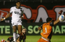 Botafogo derrota novamente o Vitória e avança às oitavas da Copa do Brasil