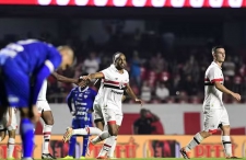 São Paulo domina o Águia, vence no Morumbis e avança na Copa do Brasil